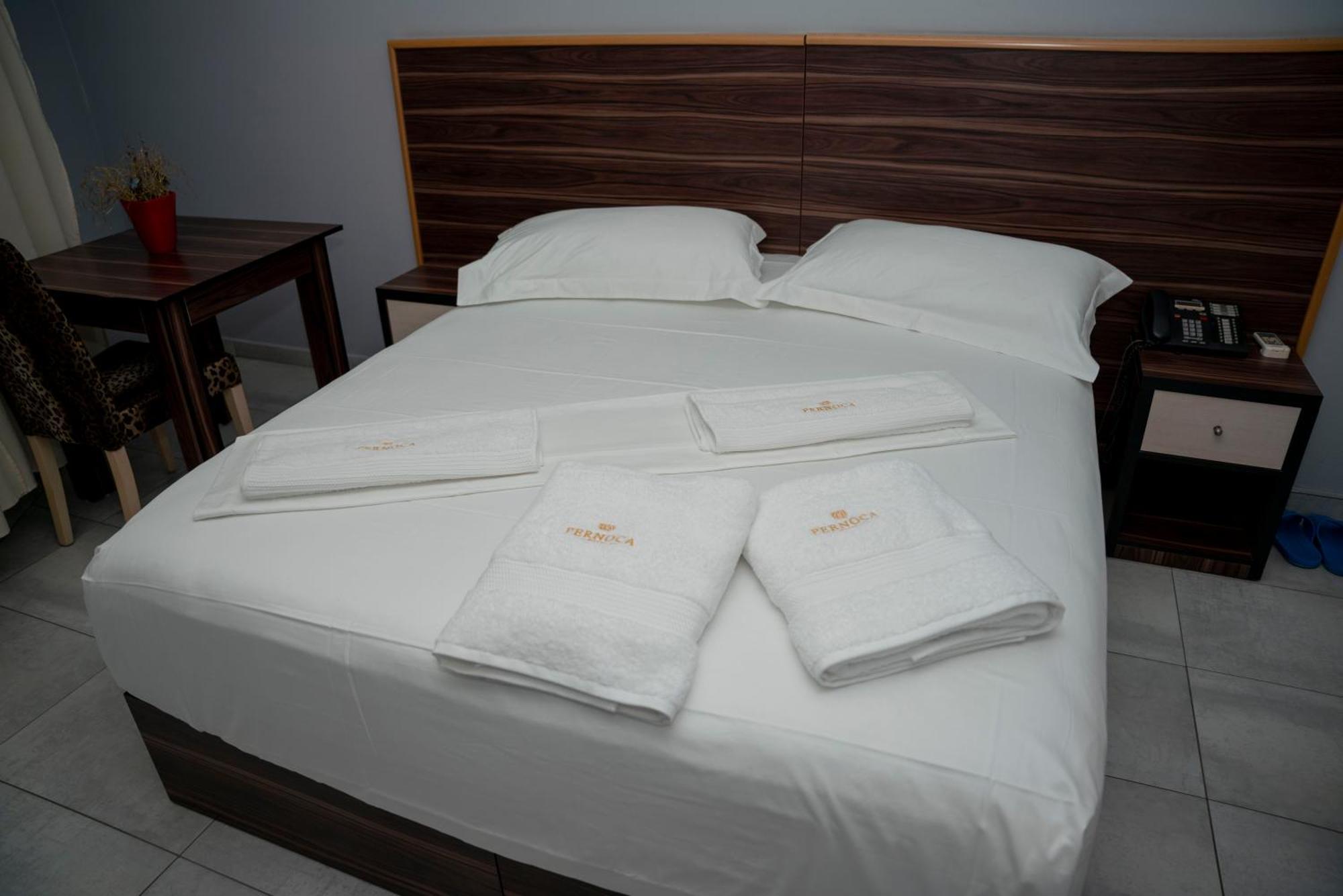 דורס Hotel Pernoca מראה חיצוני תמונה