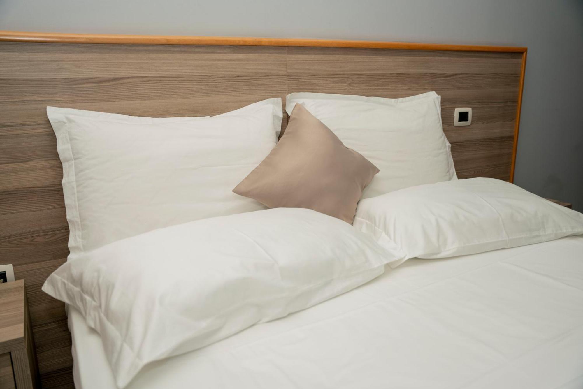 דורס Hotel Pernoca מראה חיצוני תמונה